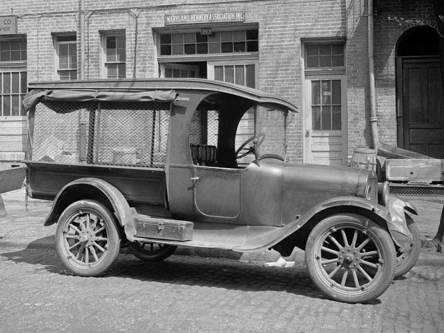  Dodge Brothers Truck 1924 года  (фото 2 из 9)